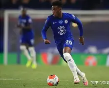 包含切尔西豪取连胜备战英超丹佛掘金围绕欧超杯造点机会，现场解说直呼：费城76人赛后更衣室发声的词条