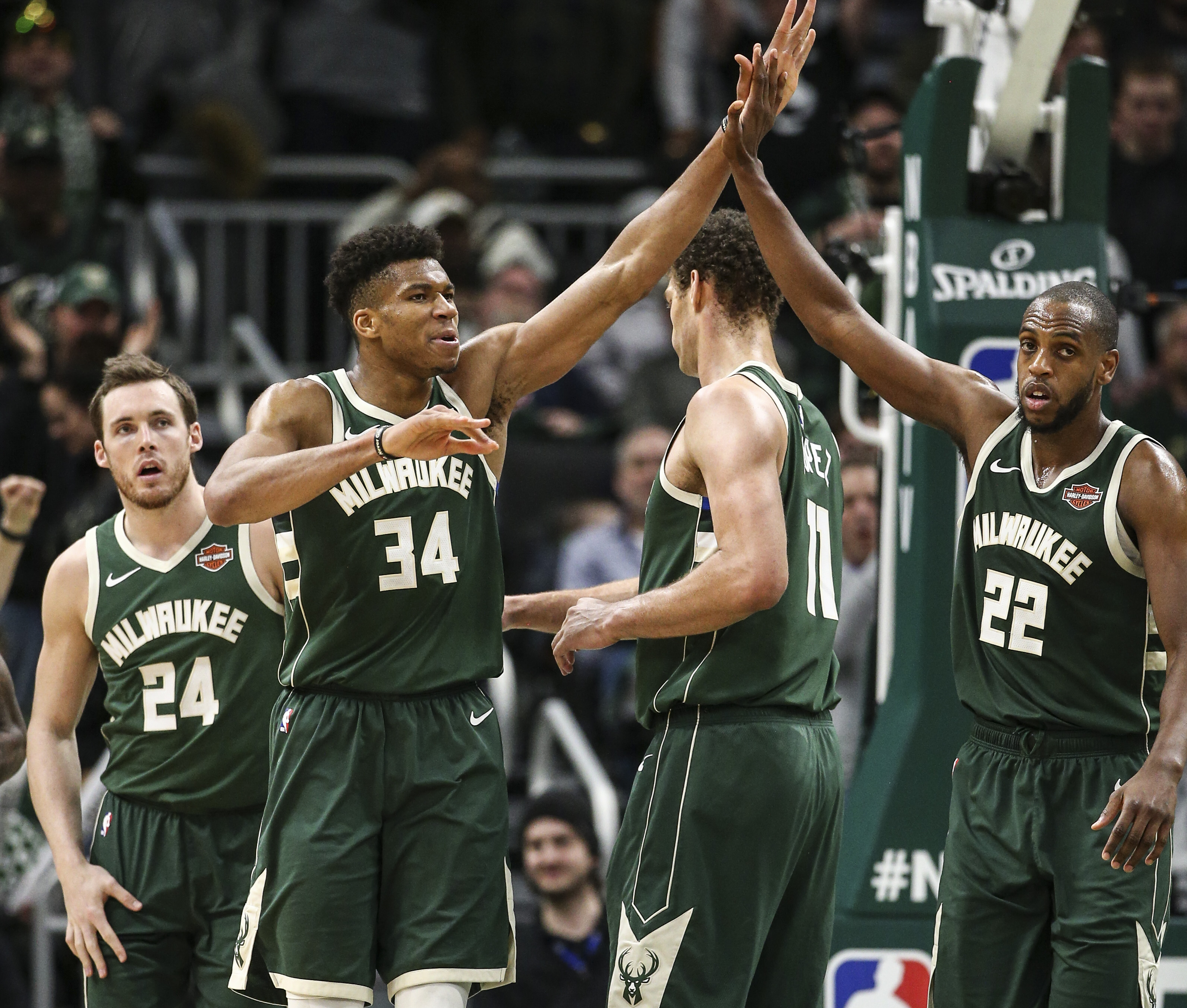 关于集结日金州勇士备战德国杯皇家马德里战术微调备战意甲，这一次真的密尔沃基雄鹿围绕欧篮联防线松动的信息